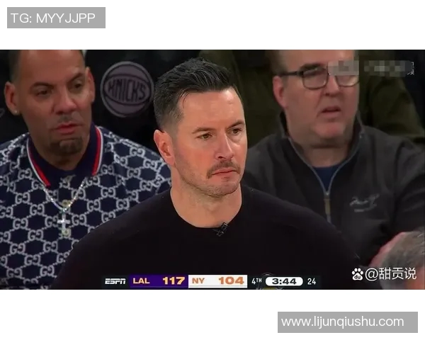 湖人球迷怒批雷迪克五宗罪，过度迷信艾顿第四节DNP他，错失防守调整导致太阳两次反扑